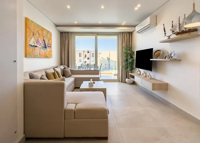 Poolside Townhome With 2 Masters, A Huge Terrace In El Gouna בית נופש *