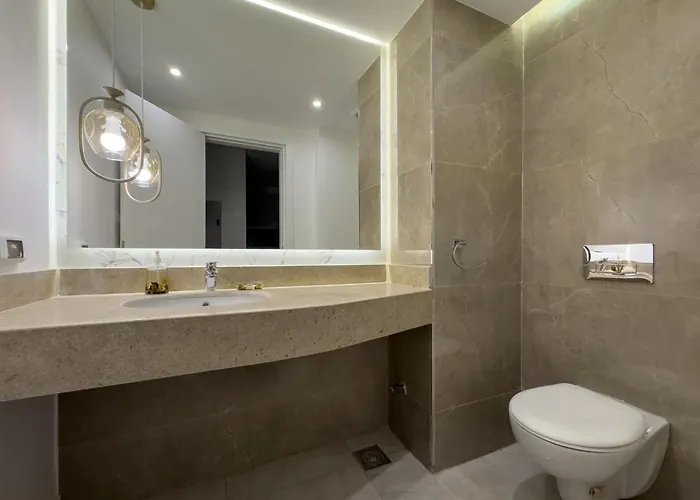 Poolside Townhome With 2 Masters, A Huge Terrace In El Gouna בית נופש